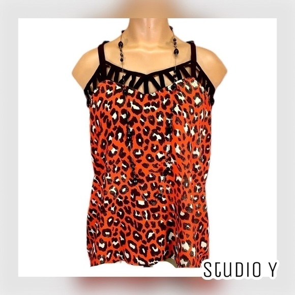 👚 STUDIO Y || Animal Print Tank Blouse- - Picture 1 of 7